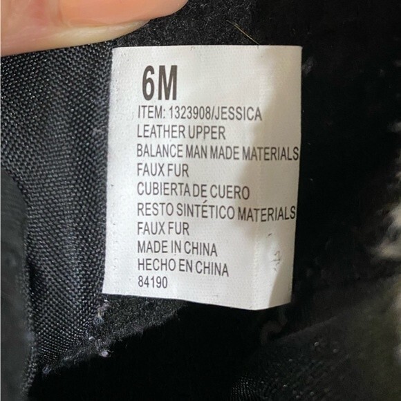 Khombu Women's Jessica Ankle Boots Faux Fur Shearling Lining-Size 6M - Picture 10 of 10